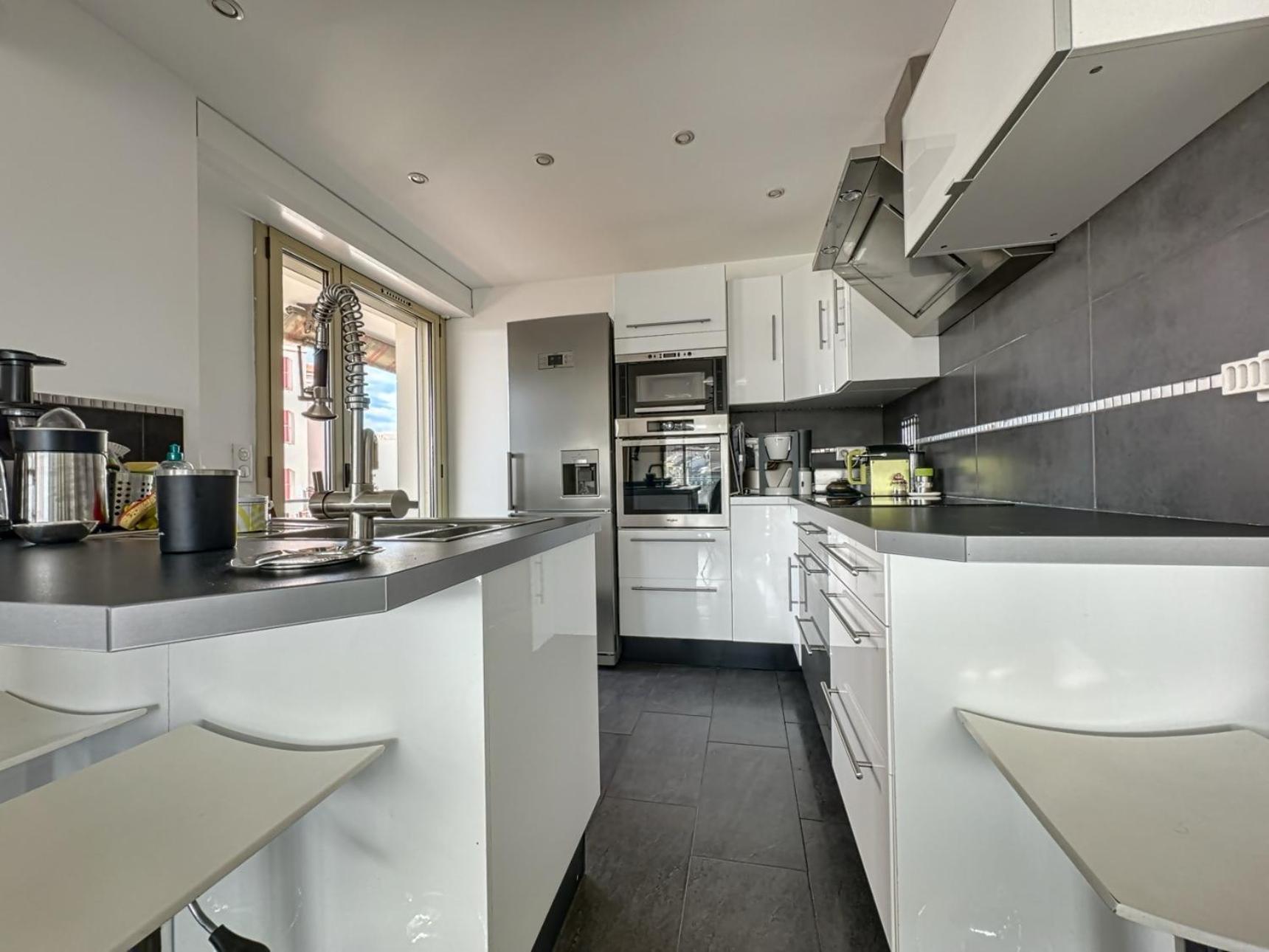 Agencia 2 Au Suquet Appartement Cannes